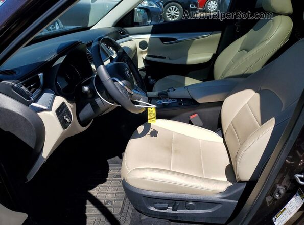 3PCAJ5M38LF108911 2020 INFINITI QX50 Purple Front interior view
