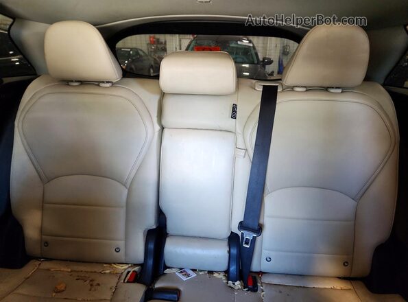 3PCAJ5M3XKF137177 2019 INFINITI QX50 White Rear seats view