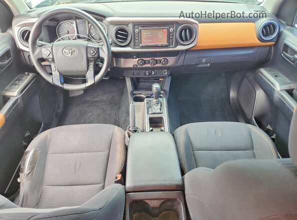 3TMAZ5CN2KM087513 2019 TOYOTA TACOMA Silver Dashboard view