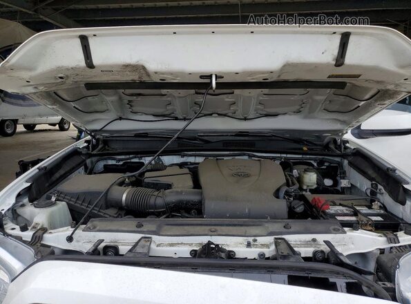 3TMAZ5CN2MM143016 2021 TOYOTA TACOMA White Rear seats view