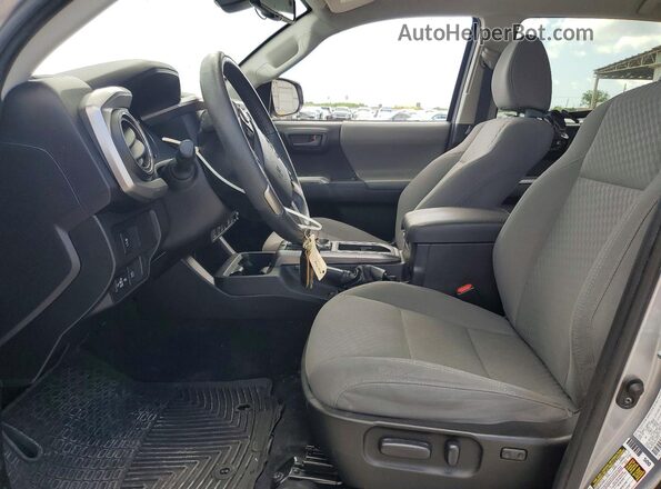 3TMAZ5CN2MM157031 2021 TOYOTA TACOMA Silver Սալոնի դիմացի տեսք