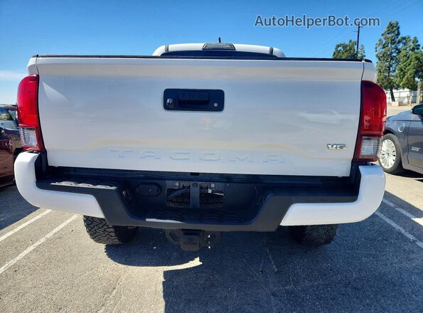 3TMAZ5CN4JM054351 2018 TOYOTA TACOMA White უკანა ხედი