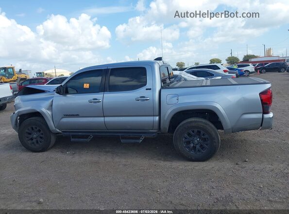3TMAZ5CN5NM169014 2022 TOYOTA TACOMA Silver სალონის 360-გრადუსიანი ხედი