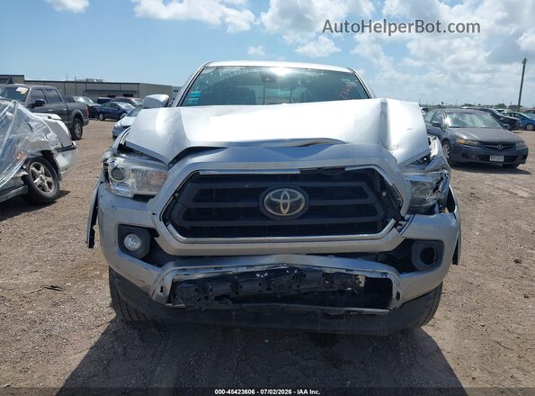 3TMAZ5CN5NM169014 2022 TOYOTA TACOMA Silver ხელსაწყოთა პანელის ხედი