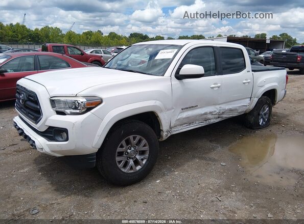 3TMAZ5CN8HM028006 2017 TOYOTA TACOMA White Przód lewy