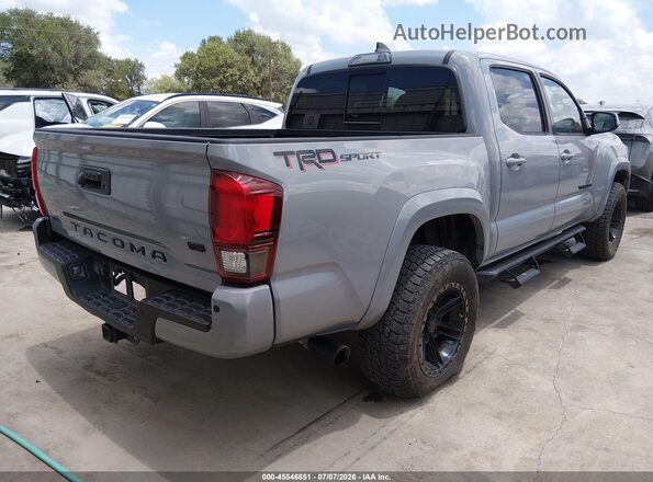3TMAZ5CN8JM077244 2018 TOYOTA TACOMA Серый Задняя правая четверть