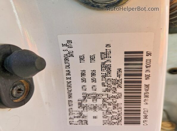 3TMAZ5CN9LM136773 2020 TOYOTA TACOMA White VIN կոդի պիտակի տեսք
