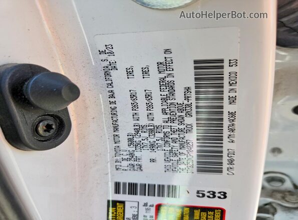 3TMBZ5DN3PM040257 2023 TOYOTA TACOMA White Widok komory silnika