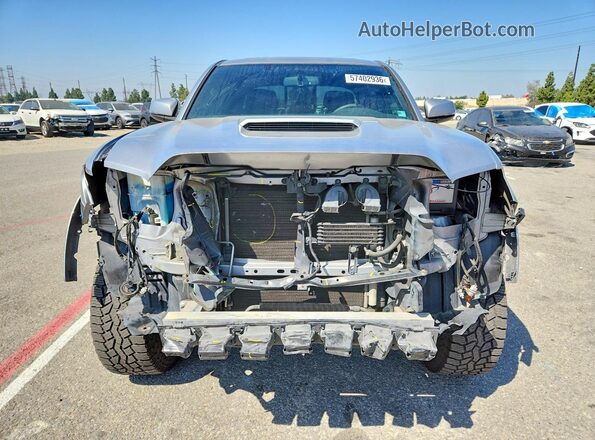 3TMBZ5DN5GM004179 2016 TOYOTA TACOMA Серебряный Вид спереди