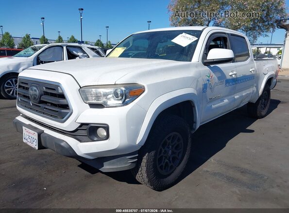 3TMBZ5DN5JM014752 2018 TOYOTA TACOMA Белый Передняя левая четверть