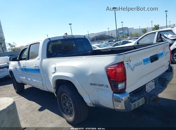 3TMBZ5DN5JM014752 2018 TOYOTA TACOMA Белый 