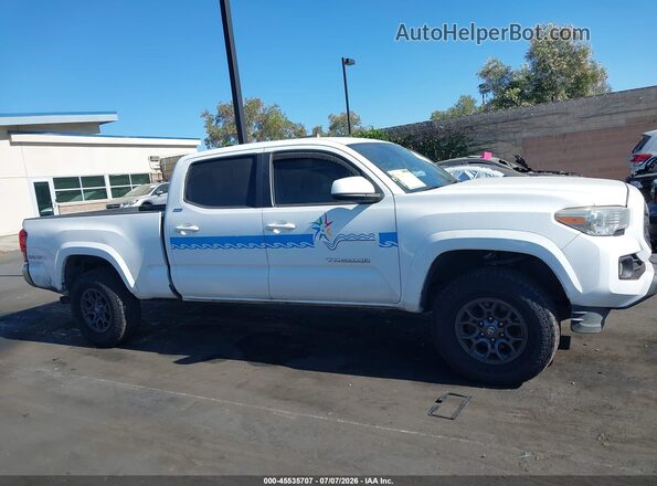 3TMBZ5DN5JM014752 2018 TOYOTA TACOMA Белый Панорамный вид салона 360°