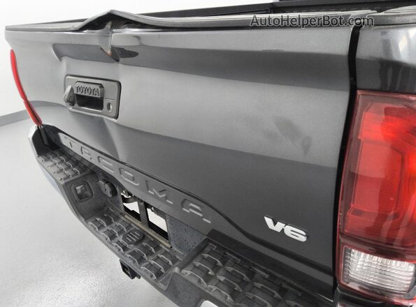 3TMBZ5DN5MM028512 2021 TOYOTA TACOMA Gray 
