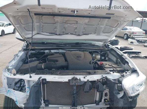 3TMBZ5DN8NM033494 2022 TOYOTA TACOMA White უკანა ხედი