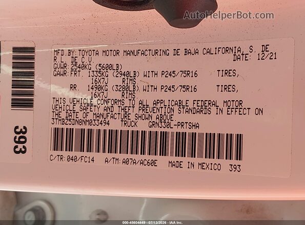 3TMBZ5DN8NM033494 2022 TOYOTA TACOMA White ძრავის განყოფილების ხედი