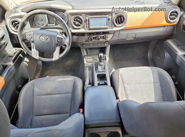 3TMBZ5DNXHM012067 2017 TOYOTA TACOMA Silver Dashboard view