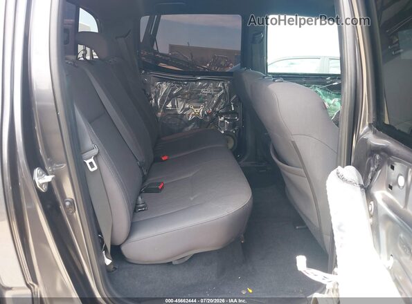 3TMBZ5DNXJM012785 2018 TOYOTA TACOMA Gray Vista de la etiqueta del VIN