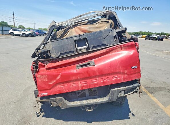 3TMCZ5AN0HM058466 2017 TOYOTA TACOMA Красный Вид сзади