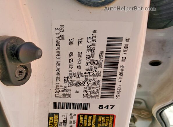 3TMCZ5AN0JM138906 2018 TOYOTA TACOMA White Engine compartment view