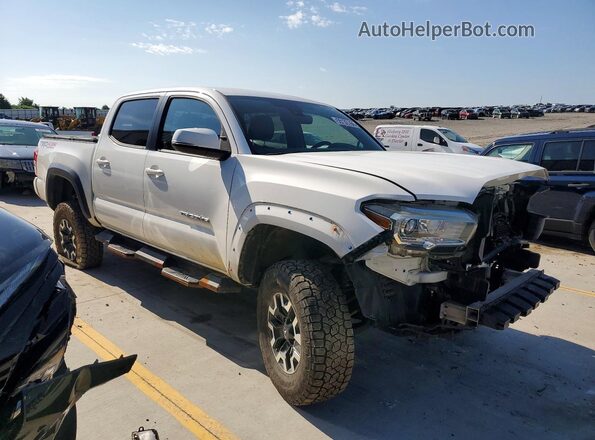3TMCZ5AN0JM138906 2018 TOYOTA TACOMA White Front right