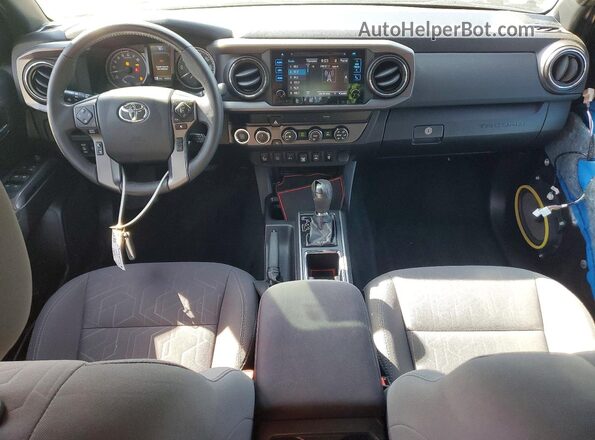 3TMCZ5AN0KM282800 2019 TOYOTA TACOMA Black Dashboard view