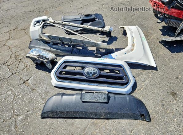 3TMCZ5AN0MM412142 2021 TOYOTA TACOMA White Շարժիչի բաժամունքի տեսք