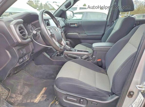 3TMCZ5AN0NM483410 2022 TOYOTA TACOMA Silver Սալոնի դիմացի տեսք