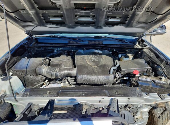 3TMCZ5AN0PM601734 2023 TOYOTA TACOMA Silver უკანა სალონის ხედი