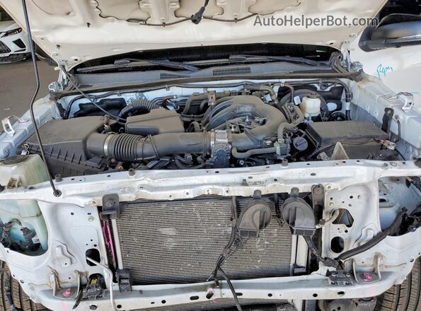 3TMCZ5AN0PM644762 2023 TOYOTA TACOMA White Widok wnętrza z tyłu