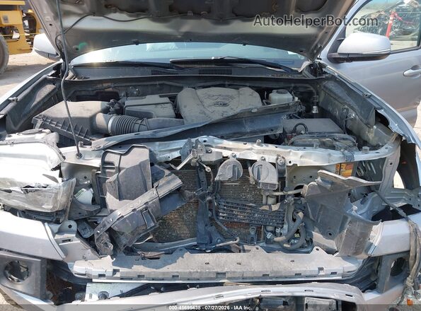 3TMCZ5AN1HM086549 2017 TOYOTA TACOMA Silver Հետևի տեսք