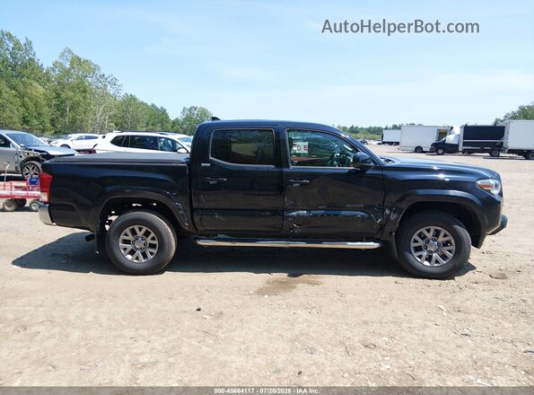 3TMCZ5AN1JM155083 2018 TOYOTA TACOMA Black Widok wnętrza z tyłu