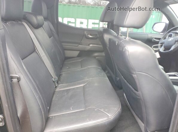 3TMCZ5AN1LM338194 2020 TOYOTA TACOMA Black Widok tylnych siedzeń