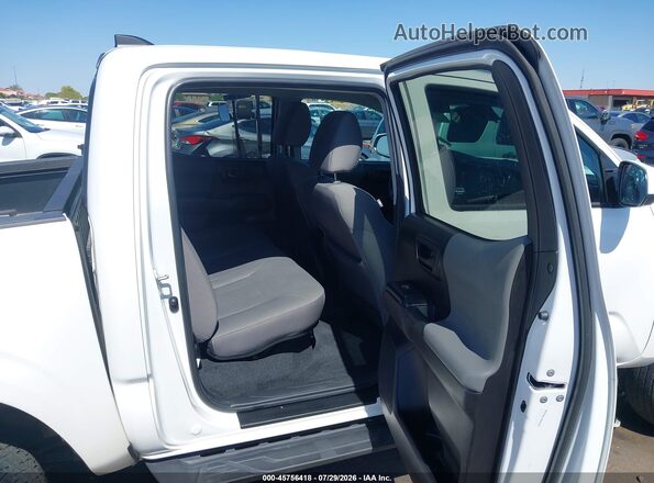 3TMCZ5AN1NM514440 2022 TOYOTA TACOMA White Widok naklejki z numerem VIN
