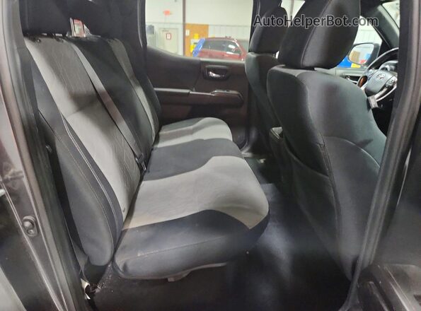 3TMCZ5AN2MM398566 2021 TOYOTA TACOMA Gray Вид задніх сидінь