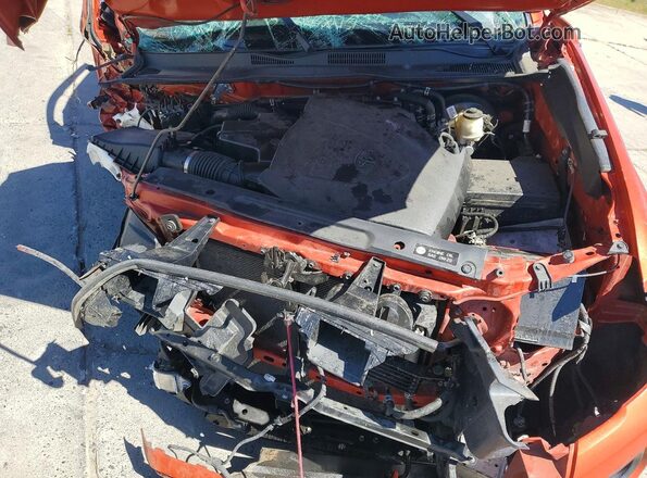 3TMCZ5AN4JM129822 2018 TOYOTA TACOMA Orange Vista interior trasera