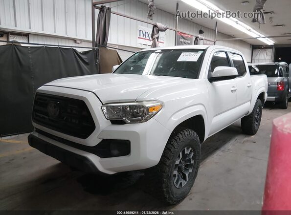 3TMCZ5AN4JM161802 2018 TOYOTA TACOMA White წინა მარცხენა ხედი სამი მეოთხედიდან