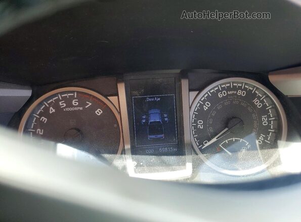 3TMCZ5AN4JM185159 2018 TOYOTA TACOMA White Вид щитка приладів