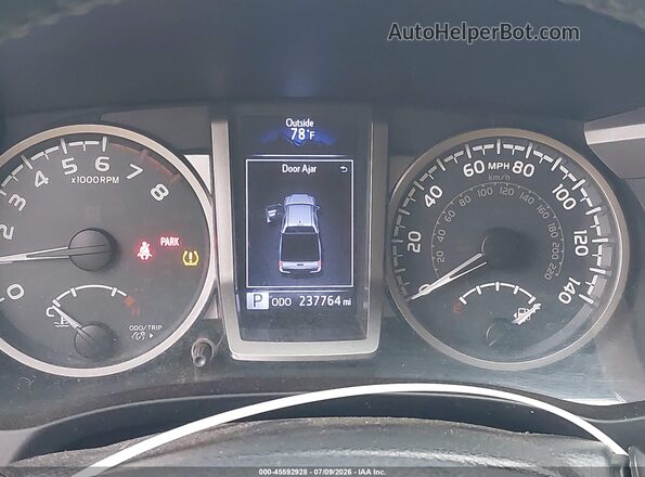 3TMCZ5AN4KM225161 2019 TOYOTA TACOMA White Widok tylnych siedzeń