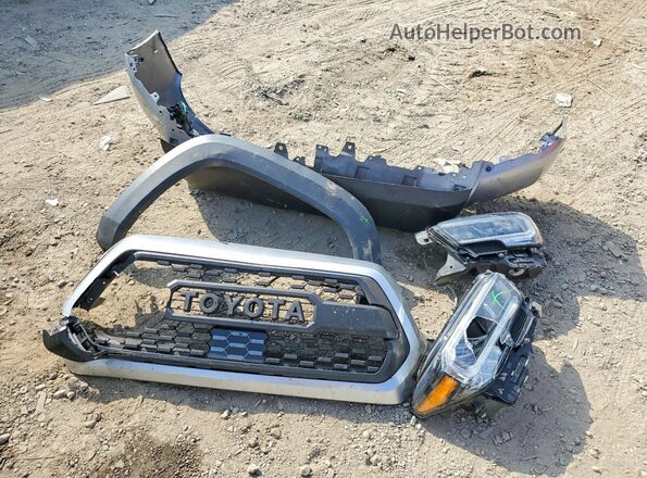 3TMCZ5AN4PM567586 2023 TOYOTA TACOMA Silver Вид підкапотного простору