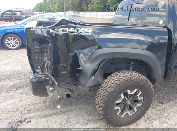 3TMCZ5AN4PM628421 2023 TOYOTA TACOMA Black Вид спереду