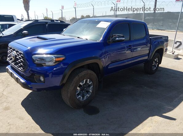 3TMCZ5AN4PM652072 2023 TOYOTA TACOMA Blue Передня ліва чверть