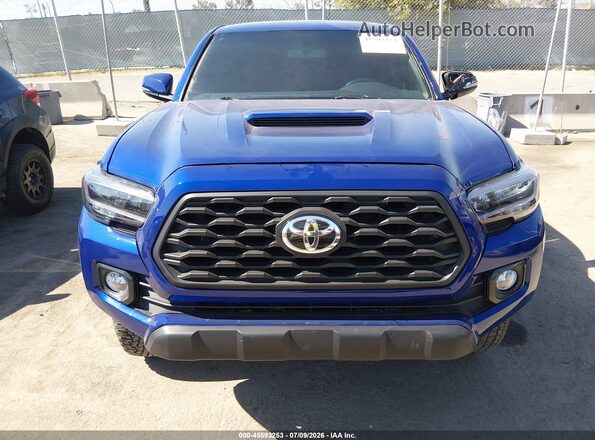 3TMCZ5AN4PM652072 2023 TOYOTA TACOMA Blue Вид спереду