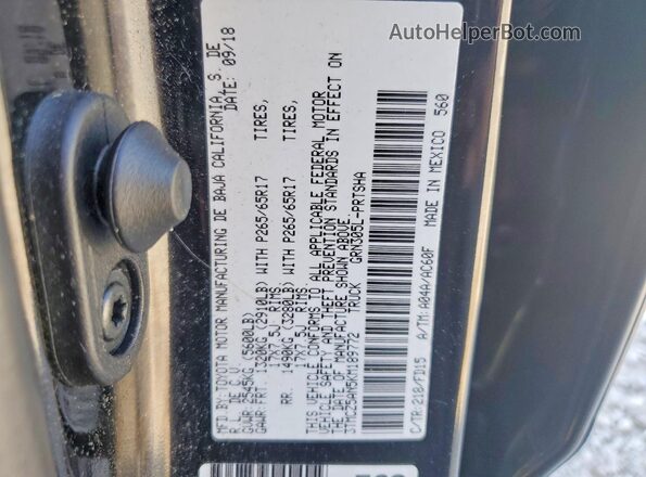 3TMCZ5AN5KM189772 2019 TOYOTA TACOMA Black ძრავის განყოფილების ხედი
