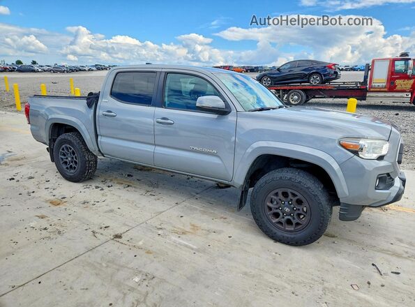 3TMCZ5AN5LM322967 2020 TOYOTA TACOMA Gray Delantero derecho