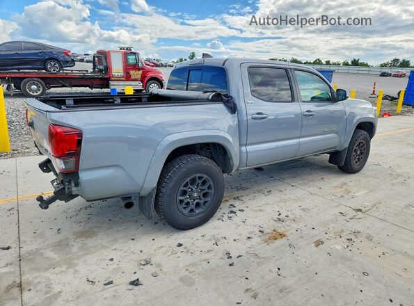 3TMCZ5AN5LM322967 2020 TOYOTA TACOMA Gray Trasero derecho