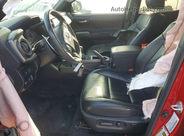 3TMCZ5AN5PM575146 2023 TOYOTA TACOMA Red Widok wnętrza z przodu