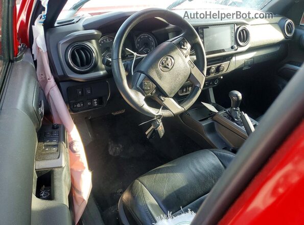 3TMCZ5AN5PM575146 2023 TOYOTA TACOMA Red Widok deski rozdzielczej