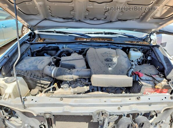 3TMCZ5AN6JM122435 2018 TOYOTA TACOMA Gray უკანა სალონის ხედი