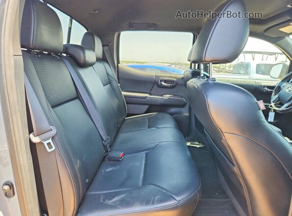 3TMCZ5AN6JM122435 2018 TOYOTA TACOMA Gray უკანა სავარძლების ხედი