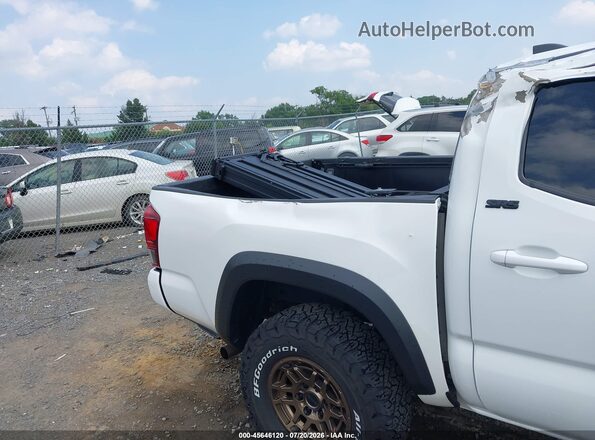 3TMCZ5AN6PM533326 2023 TOYOTA TACOMA White Widok z przodu